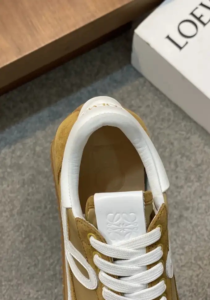 hype Loewe Sneakers