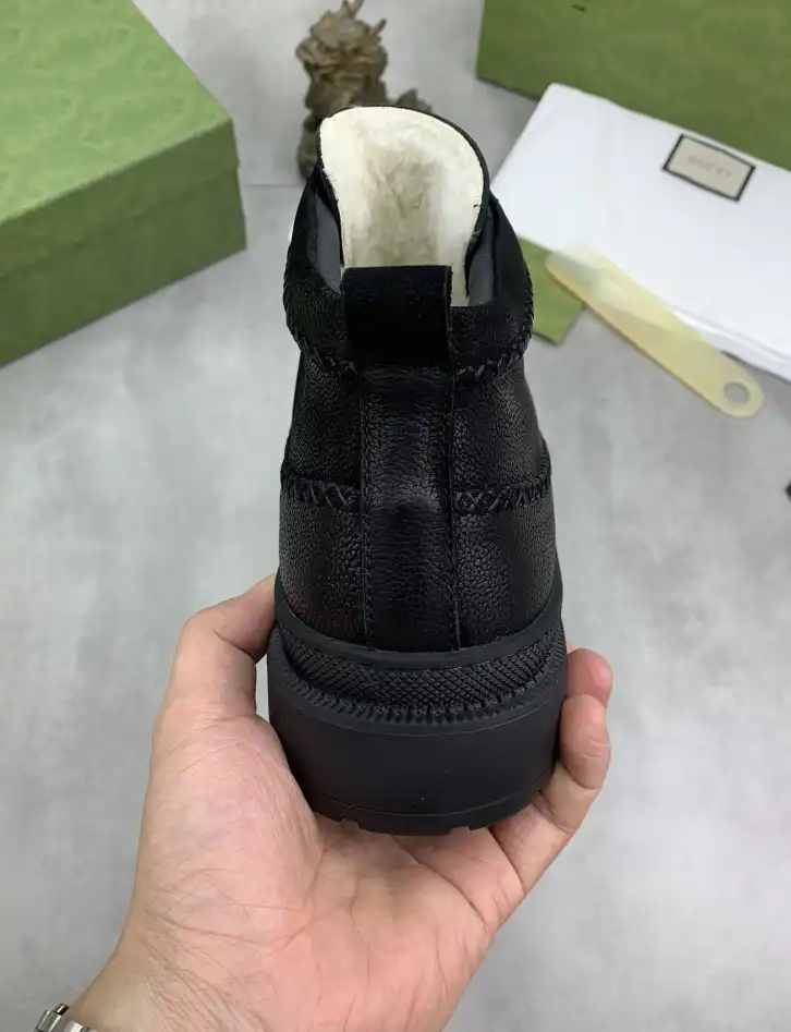 hype Gucci Sneakers