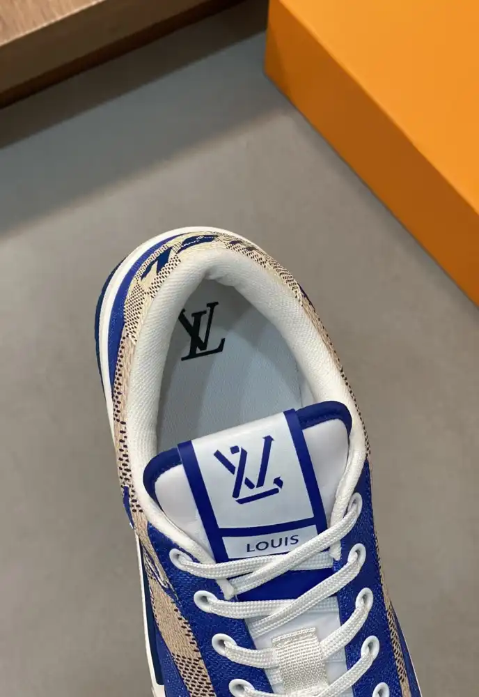 hype Louis Vuitton Sneakers