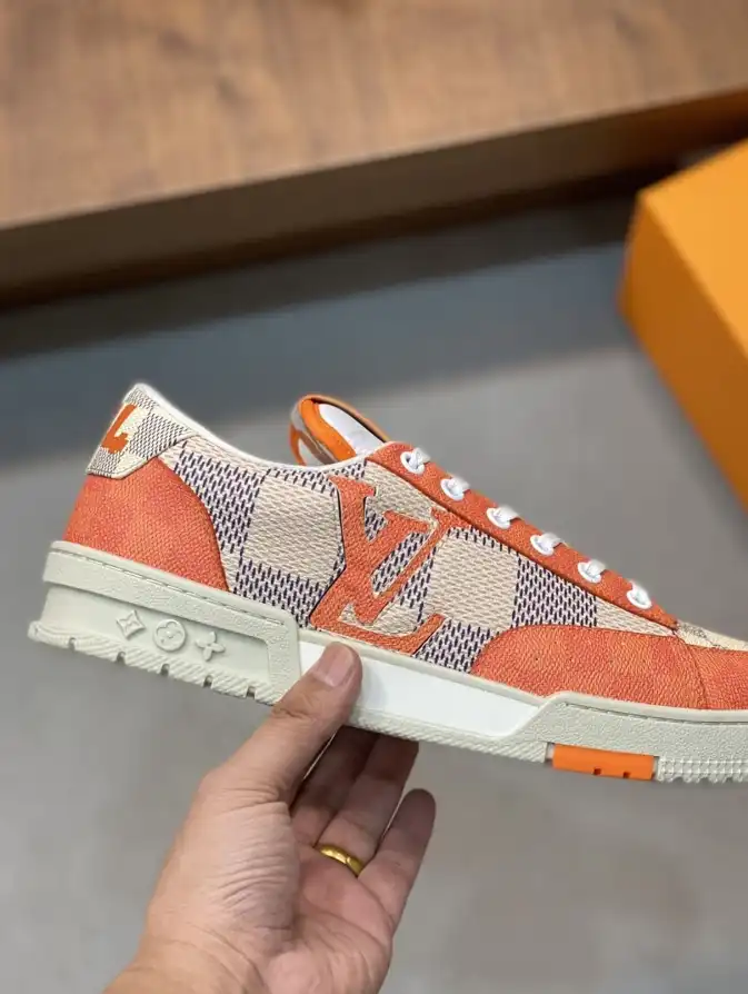 hype Louis Vuitton Sneakers