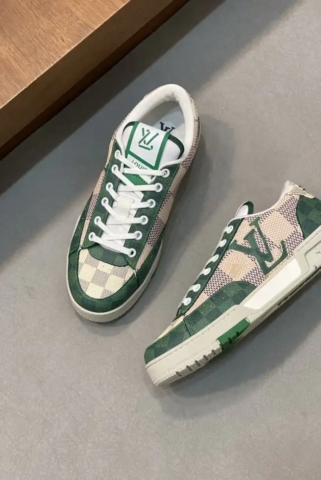 hype Louis Vuitton Sneakers