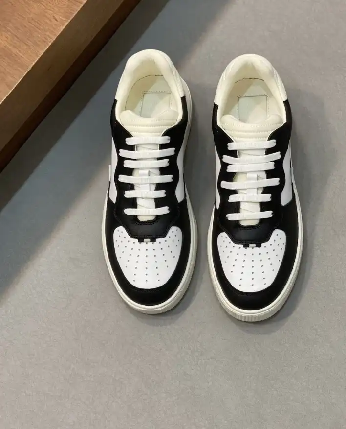 hype Burberry Sneakers