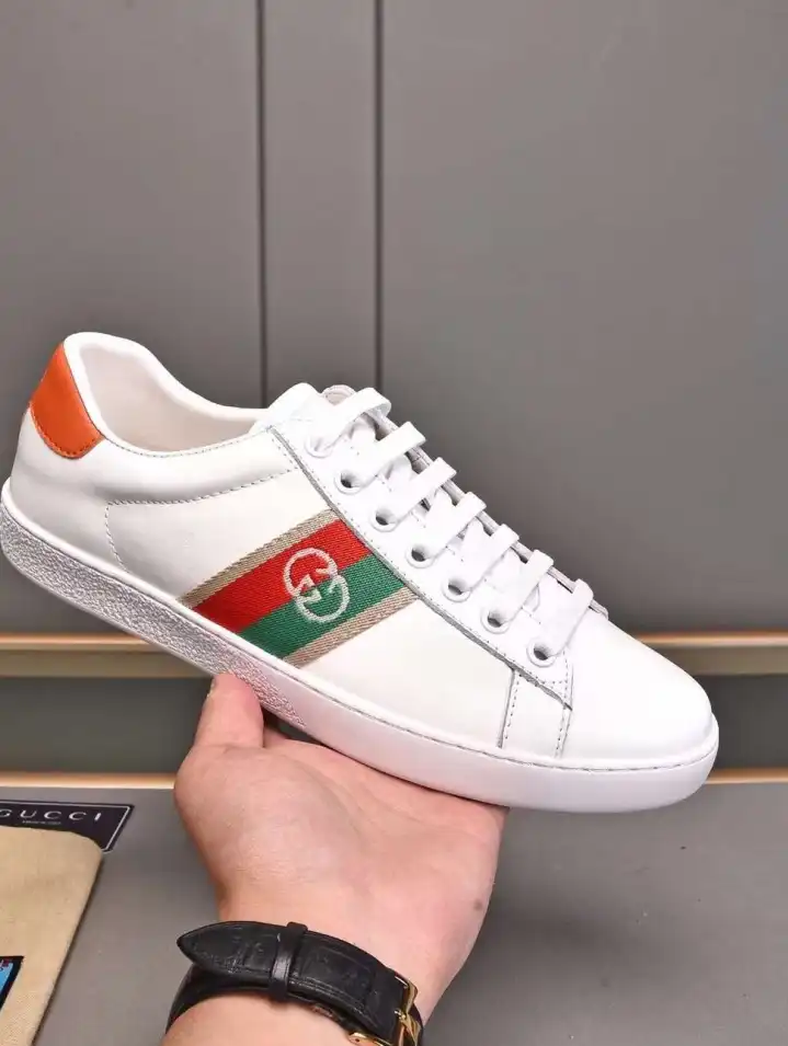 hype Gucci Sneakers