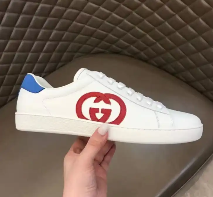 hype Gucci Sneakers