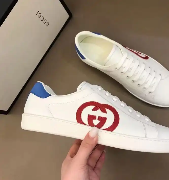 hype Gucci Sneakers