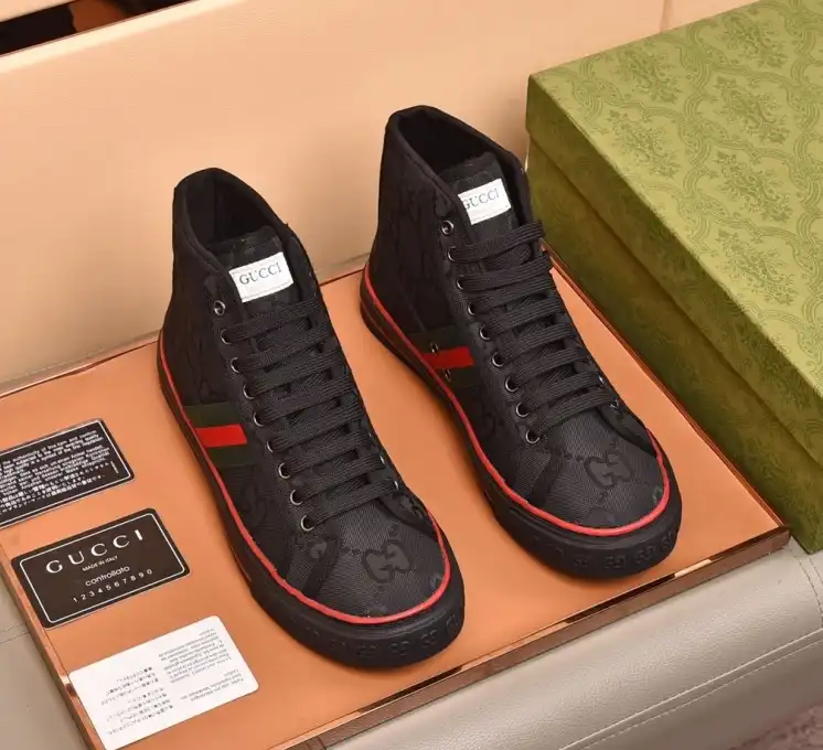 hype Gucci Sneakers