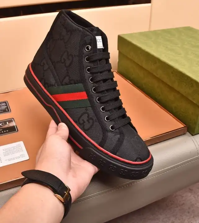 hype Gucci Sneakers