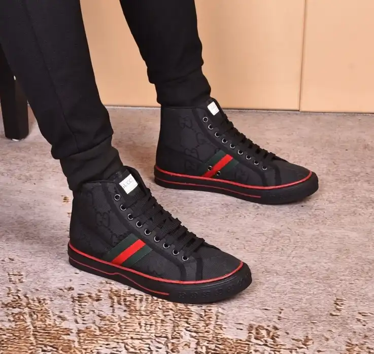 hype Gucci Sneakers