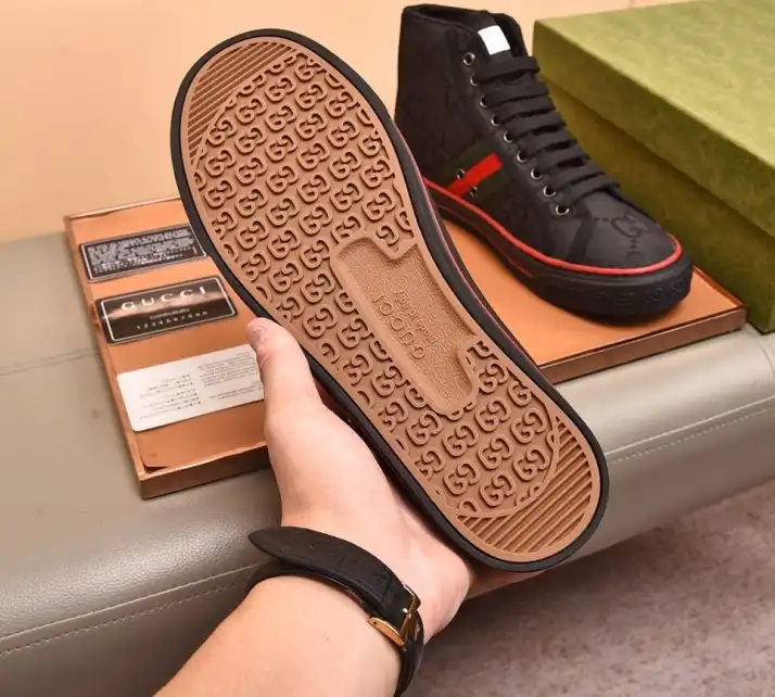 hype Gucci Sneakers