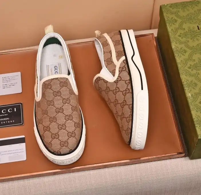 hype Gucci Sneakers