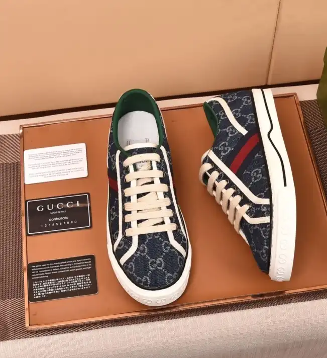 hype Gucci Sneakers