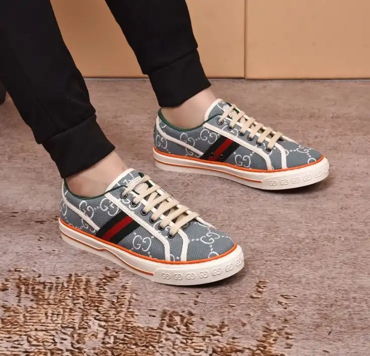 hype Gucci Sneakers