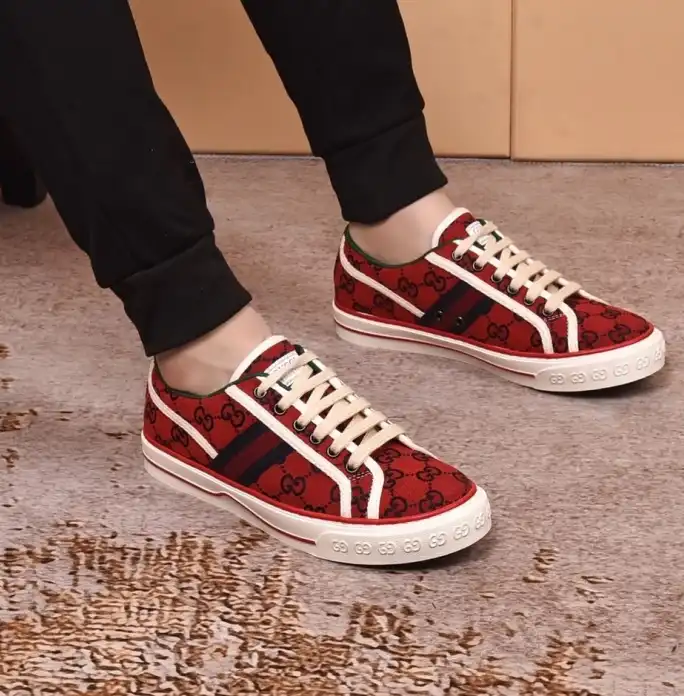 hype Gucci Sneakers