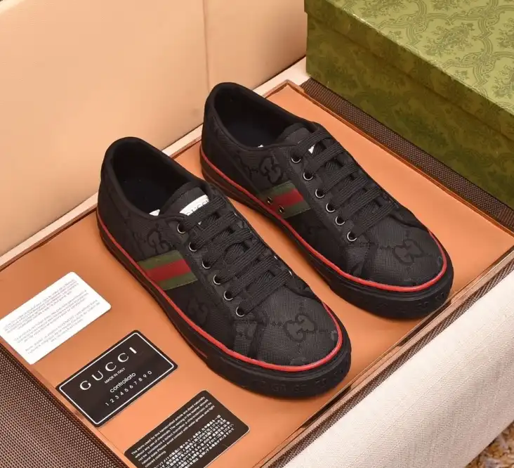 hype Gucci Sneakers