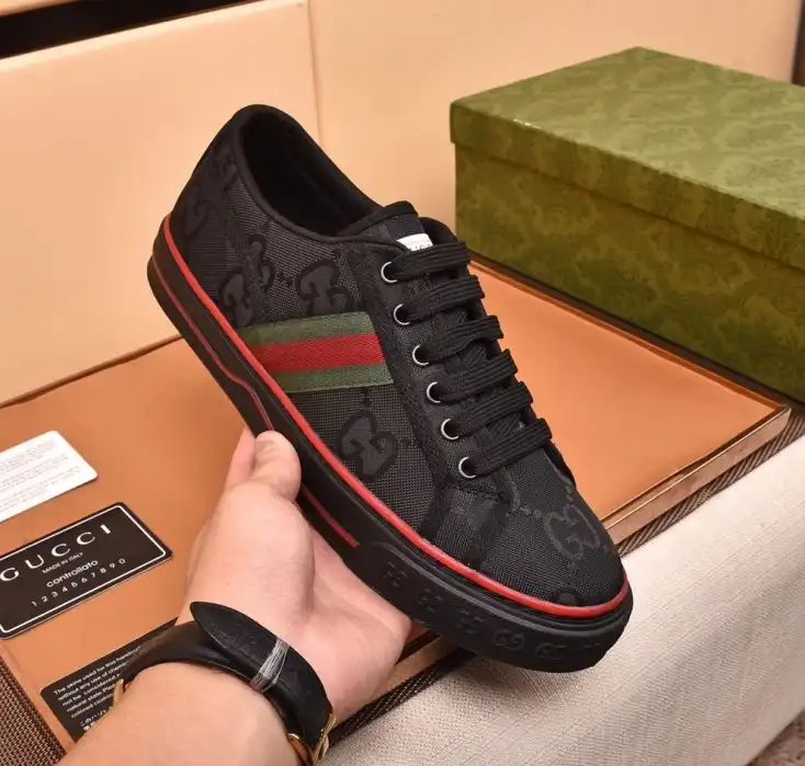 hype Gucci Sneakers