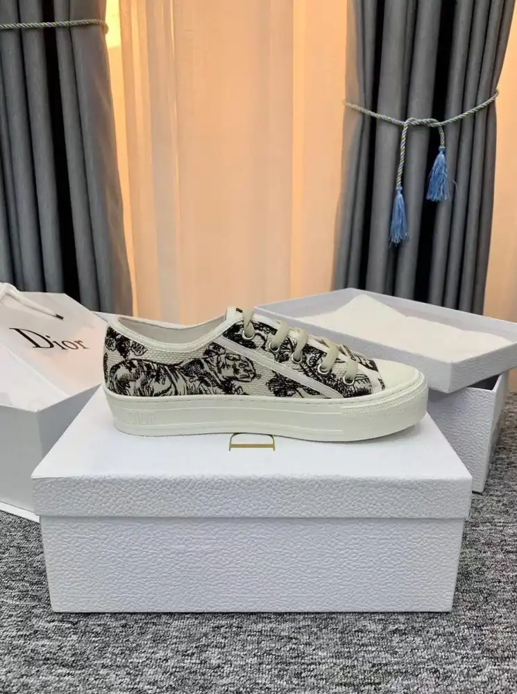 hype Christian Dior Sneakers