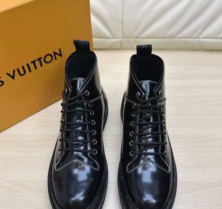 hype Louis Vuitton Sneakers