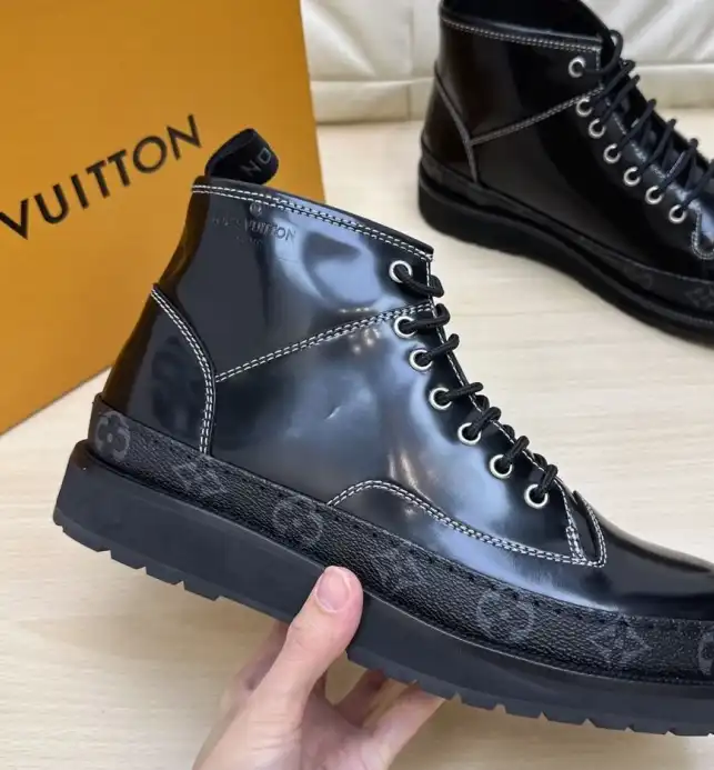 hype Louis Vuitton Sneakers