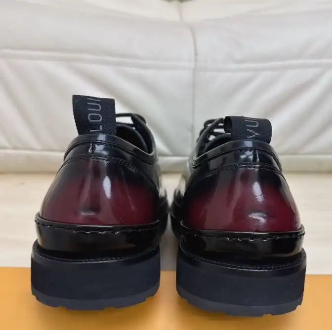 hype Louis Vuitton Sneakers