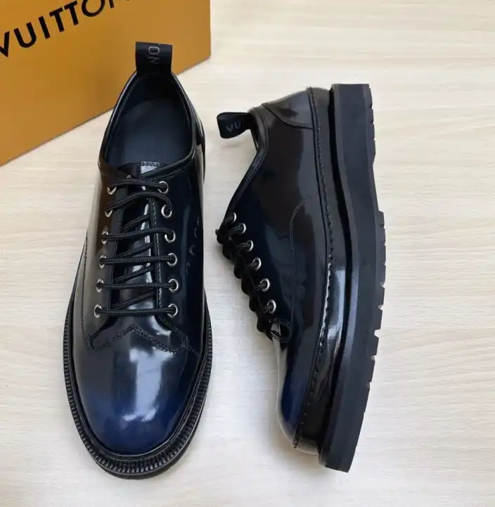 hype Louis Vuitton Sneakers