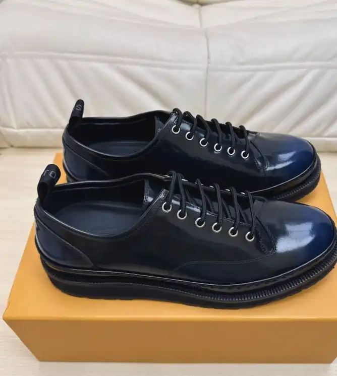 hype Louis Vuitton Sneakers