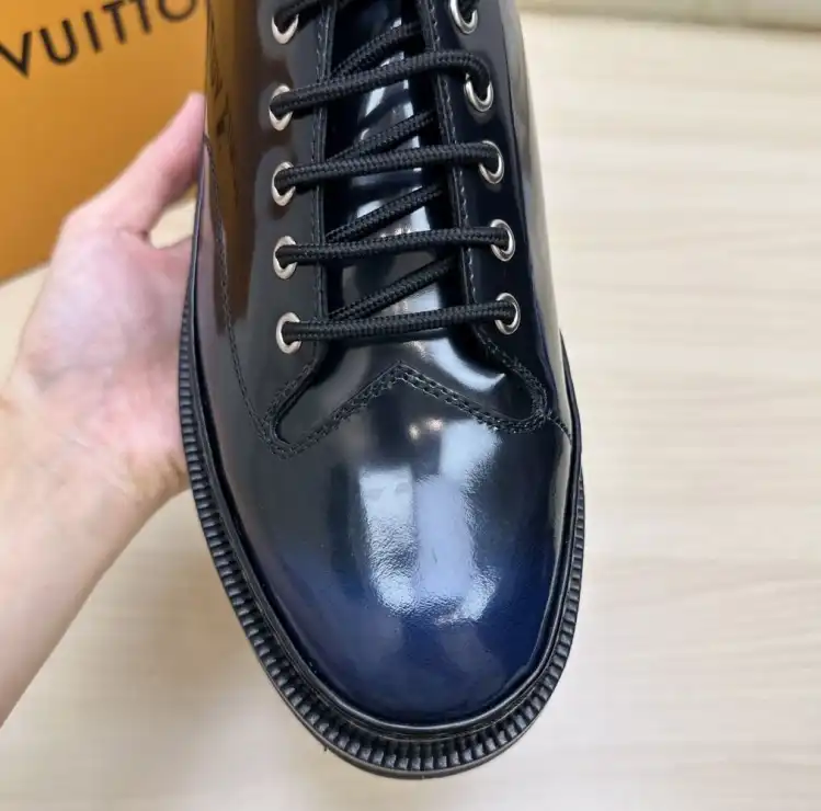 hype Louis Vuitton Sneakers