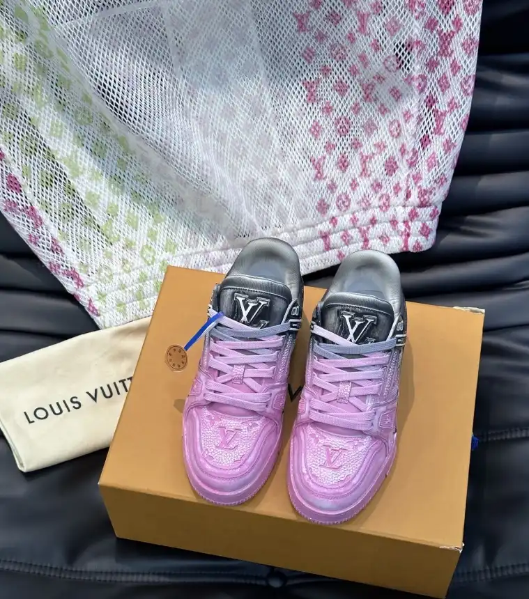 hype Louis Vuitton Sneakers