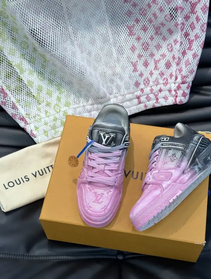 hype Louis Vuitton Sneakers