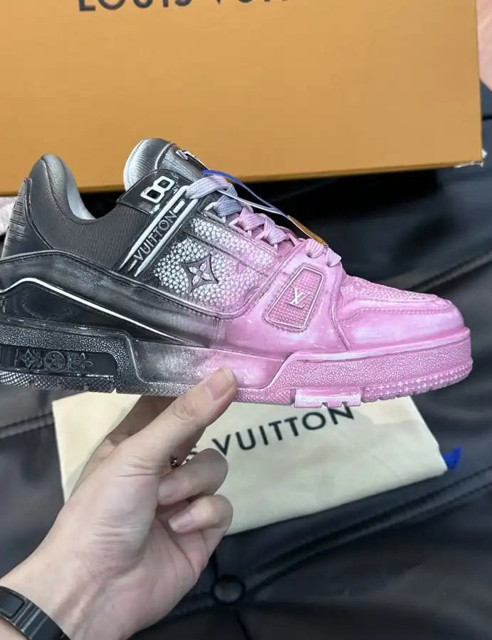 hype Louis Vuitton Sneakers