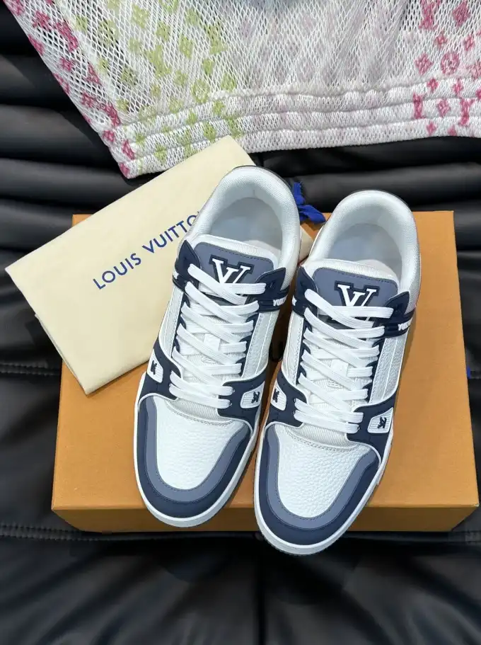 hype Louis Vuitton Sneakers