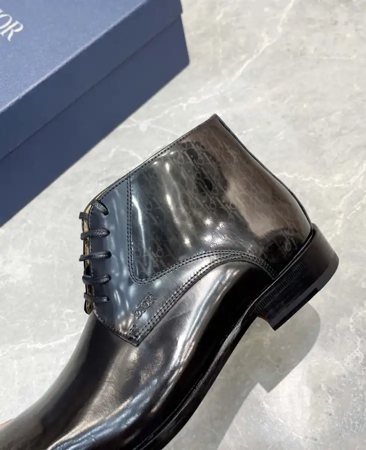 hype Christian Dior Boots