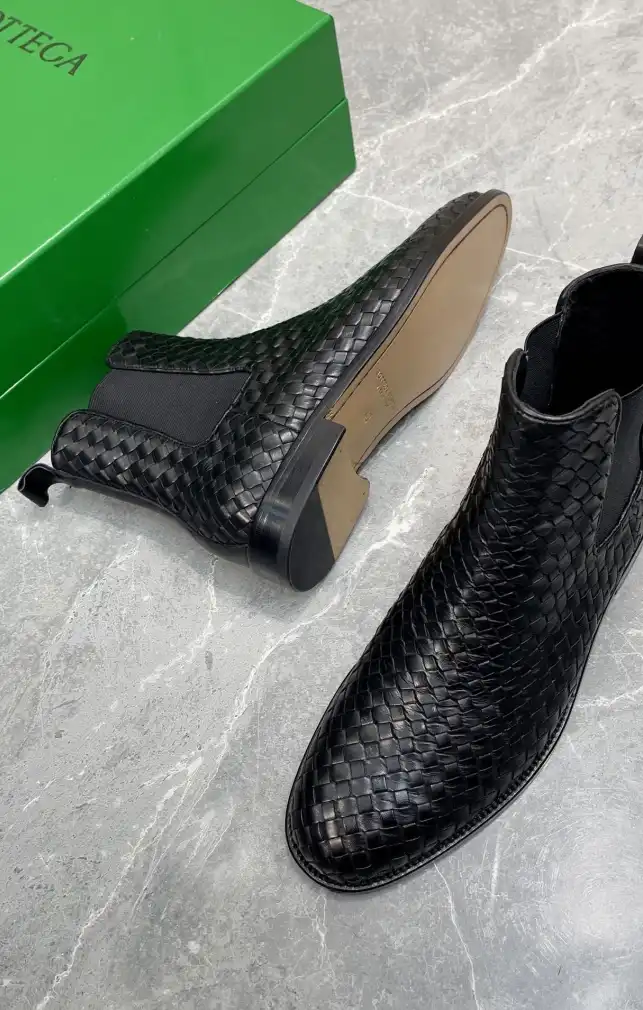 hype Bottega Veneta Boots