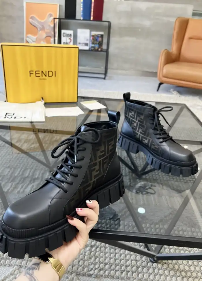 hype Fendi Sneakers