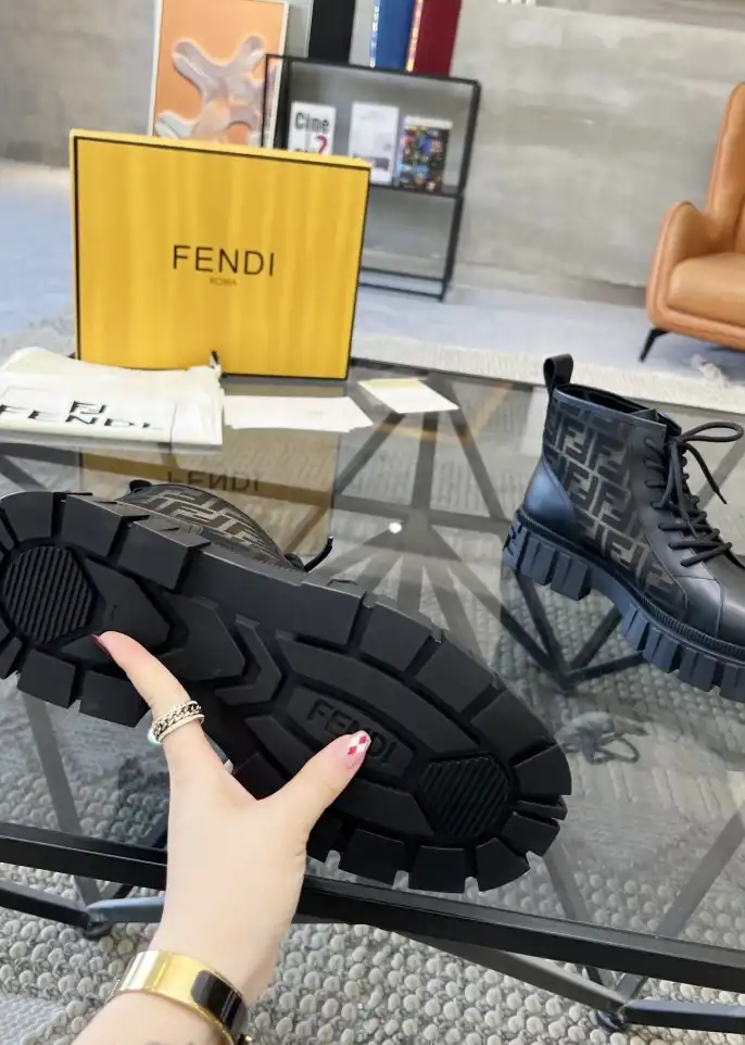 hype Fendi Sneakers