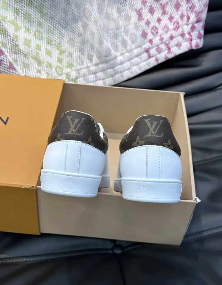 hype Louis Vuitton Sneakers