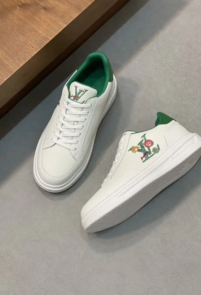 hype Louis Vuitton Sneakers