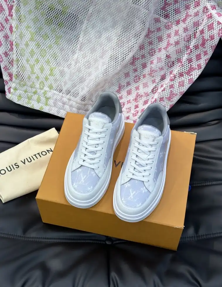 hype Louis Vuitton Sneakers