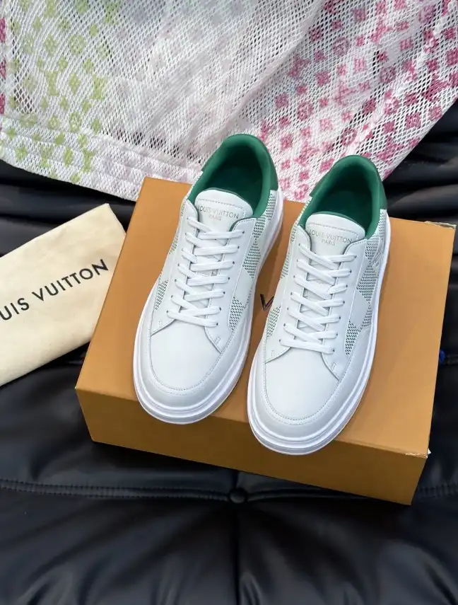 hype Louis Vuitton Sneakers