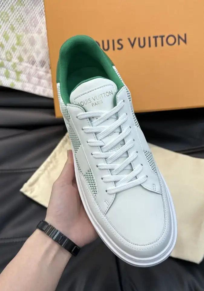 hype Louis Vuitton Sneakers