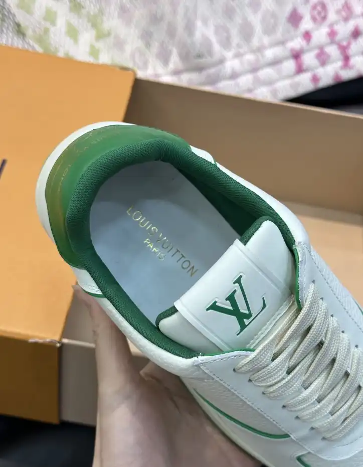 hype Louis Vuitton Sneakers