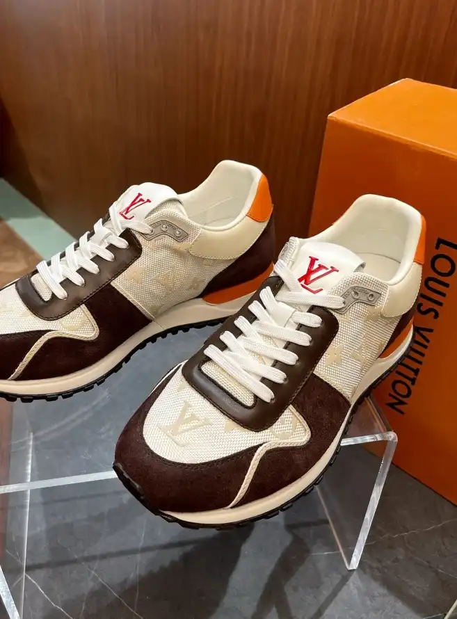 hype Louis Vuitton Sneakers