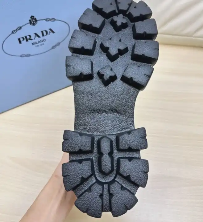 hype Prada Leather Shoes