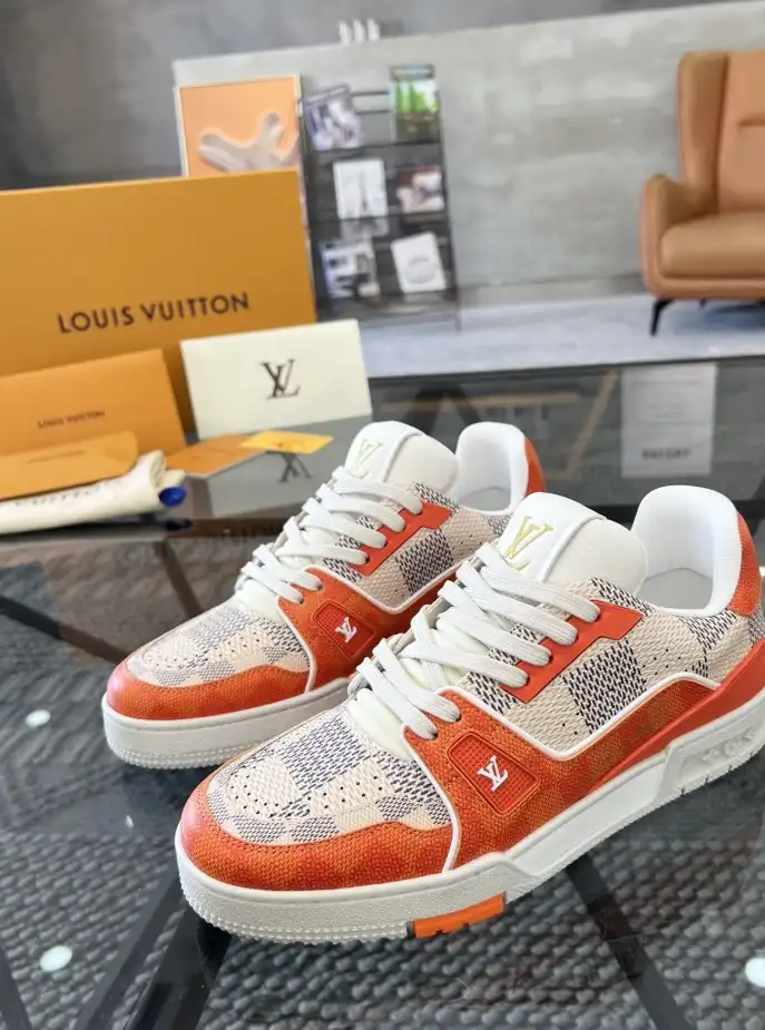 hype Louis Vuitton Sneakers