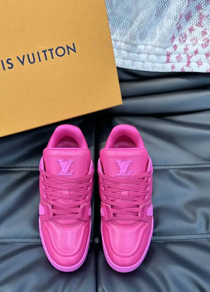 hype Louis Vuitton Sneakers