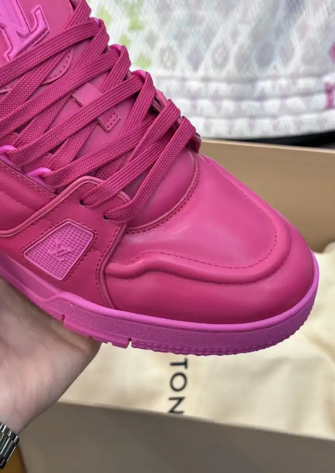 hype Louis Vuitton Sneakers