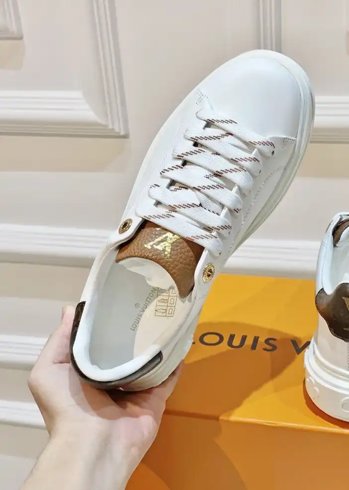 hype Louis Vuitton Sneakers