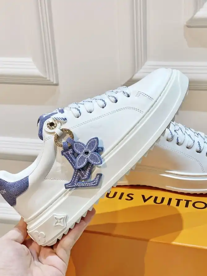 hype Louis Vuitton Sneakers