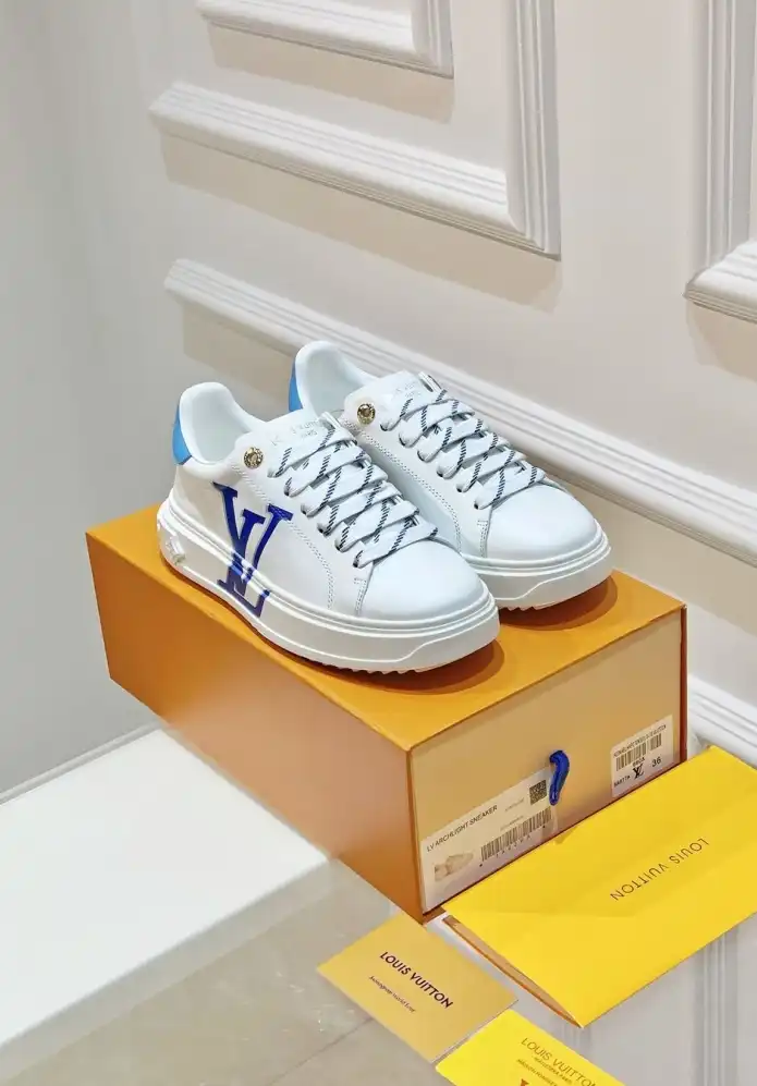 hype Louis Vuitton Sneakers