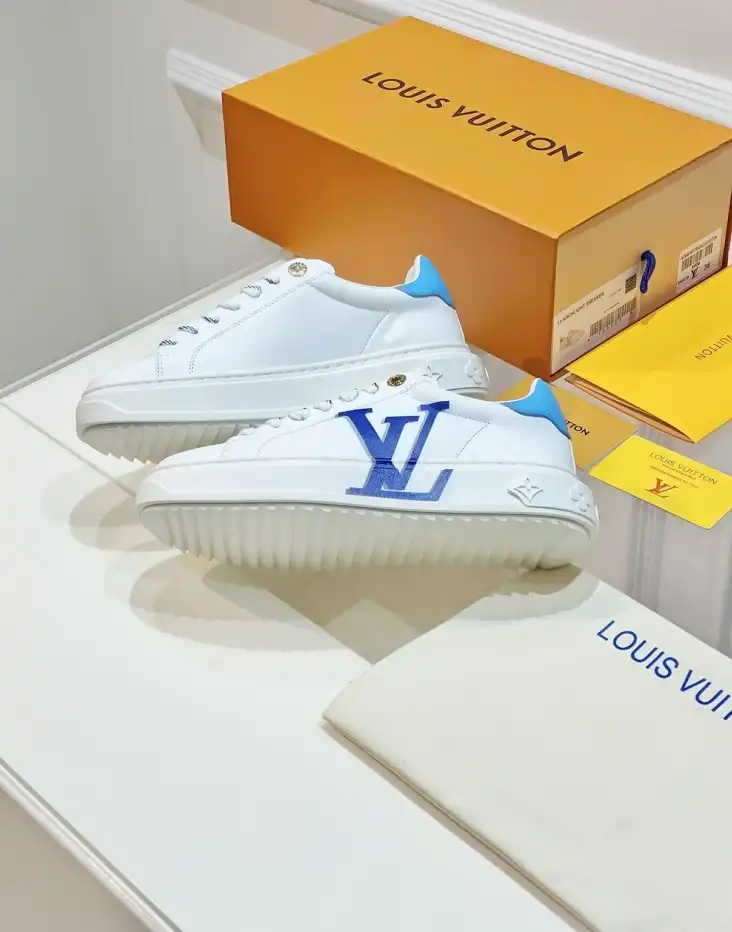 hype Louis Vuitton Sneakers