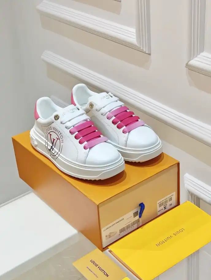 hype Louis Vuitton Sneakers